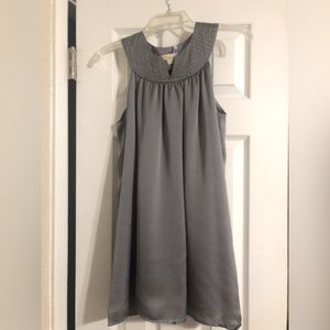 Forever 21 cute babydoll dress in SMALL- Silver gray nylon w/ second lining EUC